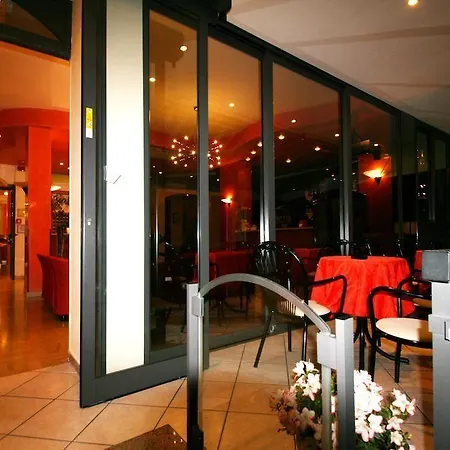 杜塞尔多夫酒店 3*