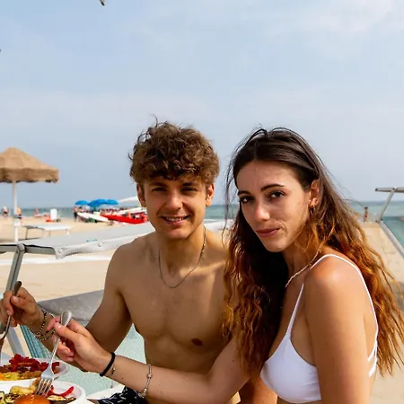 杜塞尔多夫酒店 3* 里米尼