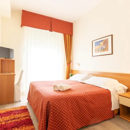 Dusseldorf 3* Rimini