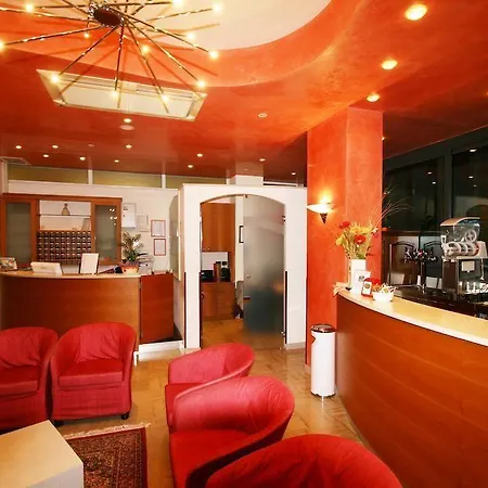 Dusseldorf 3* Rimini